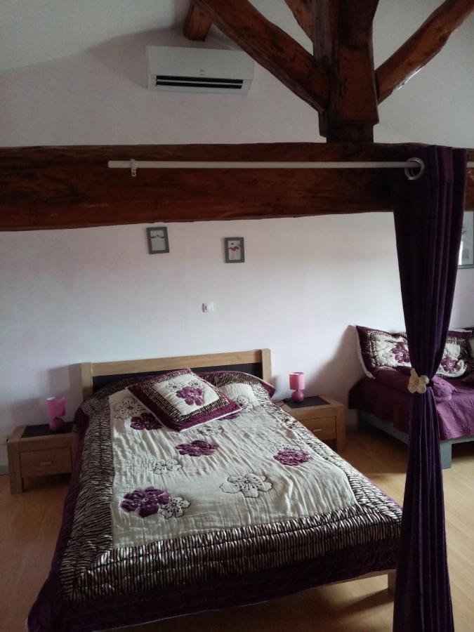 Bed and Breakfast Les Tourterelles Chabournay Exterior foto